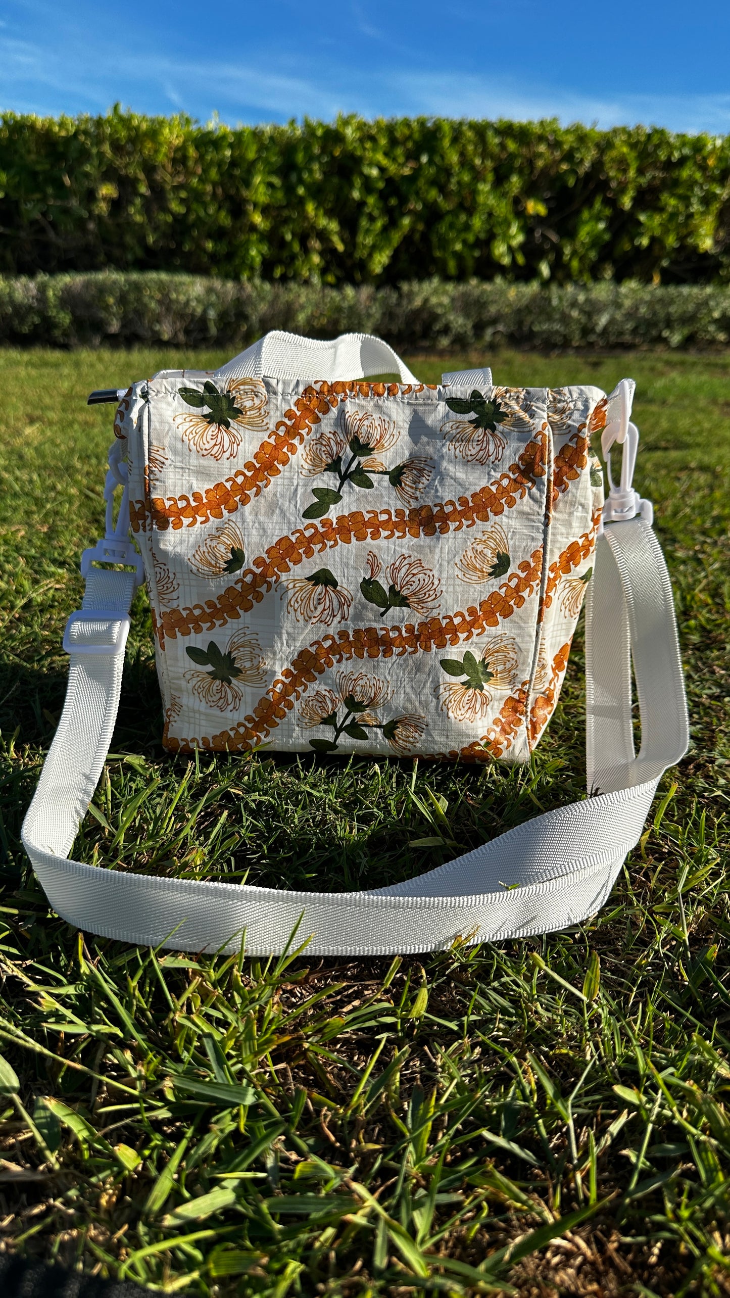 Lehua Mamo Crossbody