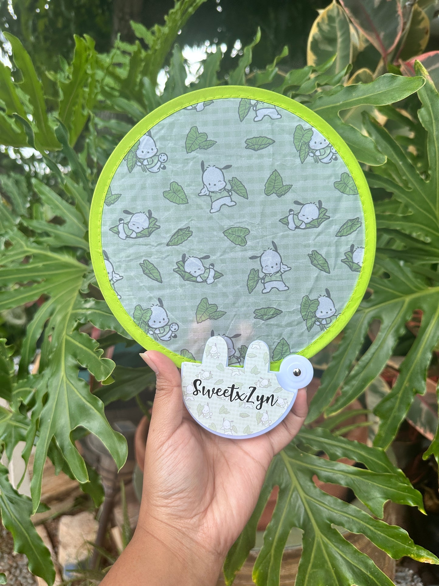 Exclusive Kalo Pocha Pocket Fan