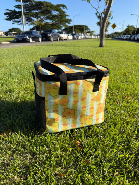Exclusive Lei Ilima ‘Ohana Picnic Bag