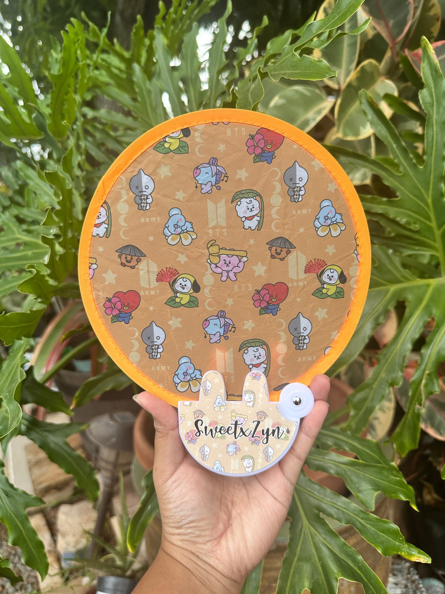 21 Phases Pocket Fan
